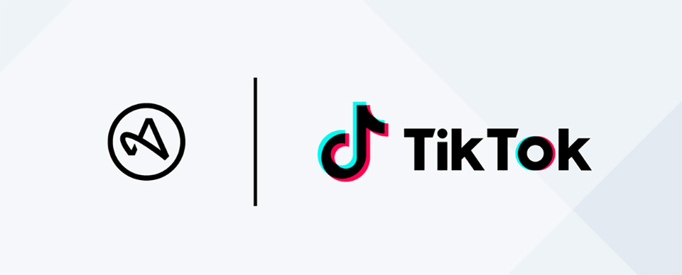 Adjust liên kết với Tiktok